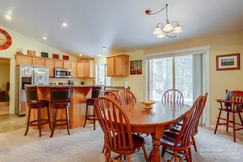 17020 Glendale Rd, Bend, OR 97707 photo 4