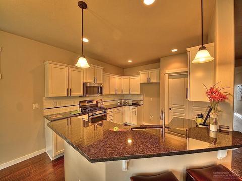 1842 NE Janice Way, Bend, OR 97701 photo 3