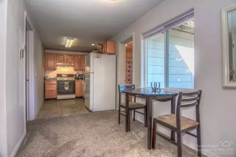 20240 Mountain View Dr, Bend, OR 97703 photo 22