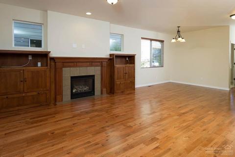19776 Chicory Ave, Bend, OR 97702 photo 4