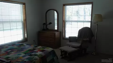 19073 Baker Rd, Bend, OR 97702 photo 11