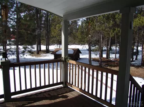52614 Ammon Rd, La Pine, OR 97739 photo 2