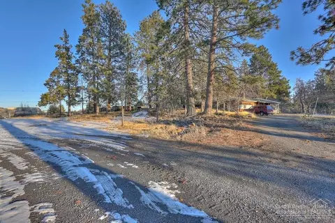 21085 Don St, Bend, OR 97701 photo 7