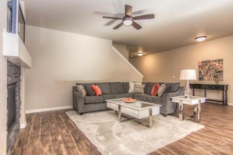 60423 Hedgewood Ln, Bend, OR 97702 photo 4