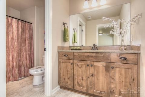 60423 Hedgewood Ln, Bend, OR 97702 photo 15