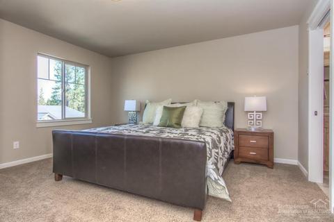 60423 Hedgewood Ln, Bend, OR 97702 photo 11