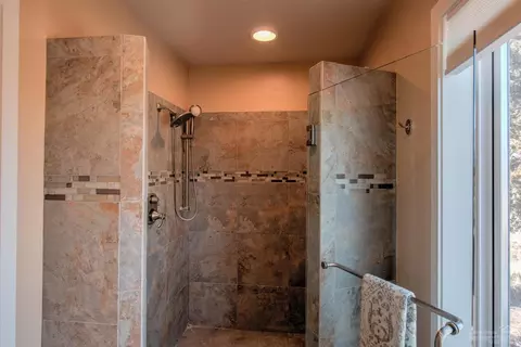 21485 Young Ave, Bend, OR 97703 photo 20