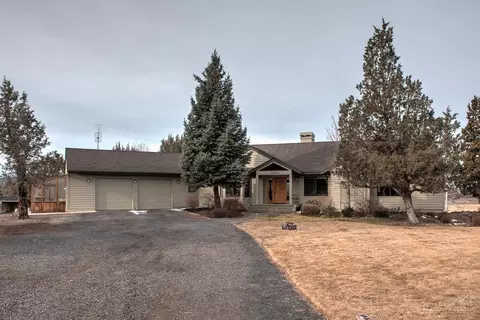 21485 Young Ave, Bend, OR 97703 photo 3