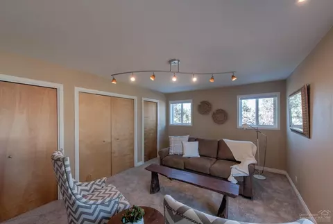 21485 Young Ave, Bend, OR 97703 photo 21