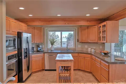21485 Young Ave, Bend, OR 97703 photo 14