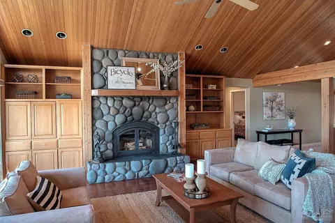 21485 Young Ave, Bend, OR 97703 photo 10