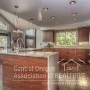 2802 NE Ocker Dr, Bend, OR 97701 photo 6