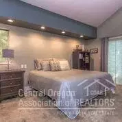 2802 NE Ocker Dr, Bend, OR 97701 photo 12