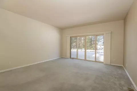 60825 Willow Creek Loop, Bend, OR 97702 photo 13