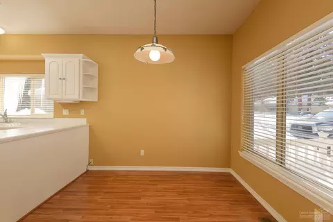 60825 Willow Creek Loop, Bend, OR 97702 photo 12