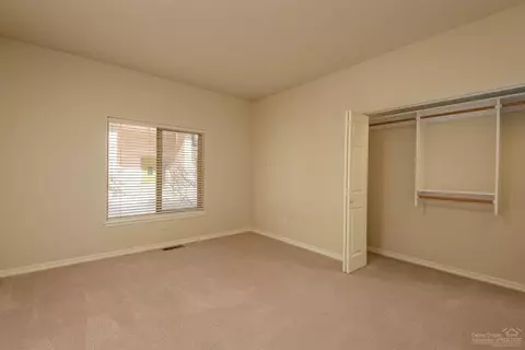 60825 Willow Creek Loop, Bend, OR 97702 photo 19