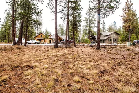 56413 Fireglass Loop, Bend, OR 97707 photo 5