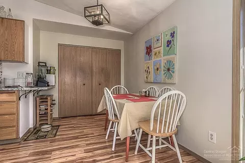 20679 Justice Ln, Bend, OR 97701 photo 7