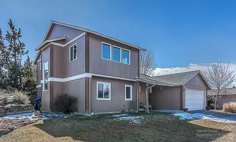 20679 Justice Ln, Bend, OR 97701 photo 3