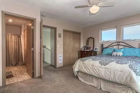 20679 Justice Ln, Bend, OR 97701 photo 10
