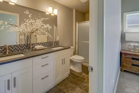 20888 SE Sotra Loop, Bend, OR 97702 photo 9