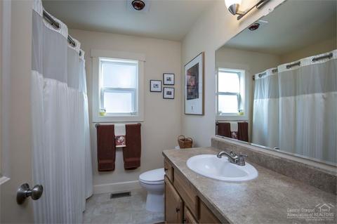 17178 Island Loop Way, Bend, OR 97707 photo 14