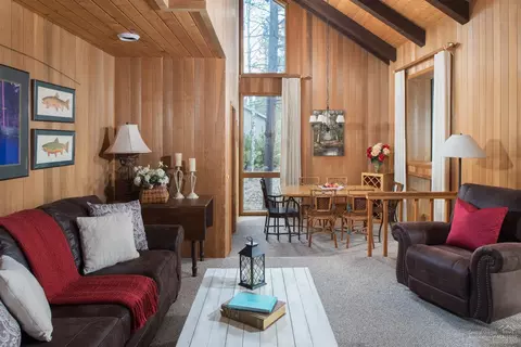 17672 Rogue, Sunriver, OR 97707 photo 1