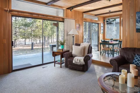 17672 Rogue, Sunriver, OR 97707 photo 5