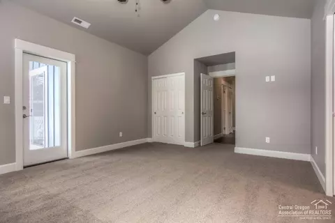 21191 Caleb Pl, Bend, OR 97702 photo 5