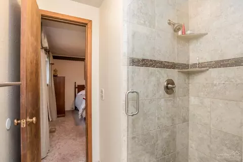 20249 Rae Rd, Bend, OR 97702 photo 20