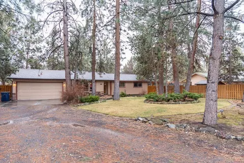 20249 Rae Rd, Bend, OR 97702 photo 4