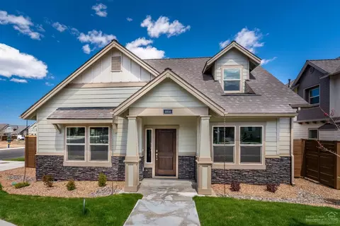 20506 SE Stanford Pl, Bend, OR 97702 photo 1