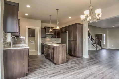 20506 SE Stanford Pl, Bend, OR 97702 photo 6