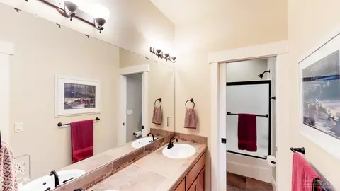 61007 Sky Harbor Dr, Bend, OR 97702 photo 19