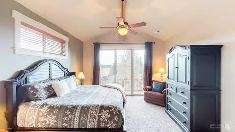 61007 Sky Harbor Dr, Bend, OR 97702 photo 15