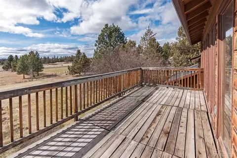 62040 Warbow Pl, Bend, OR 97701 photo 13