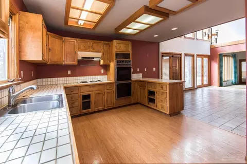 62040 Warbow Pl, Bend, OR 97701 photo 4