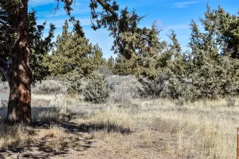 62085 Torkelson Rd, Bend, OR 97701 photo 5