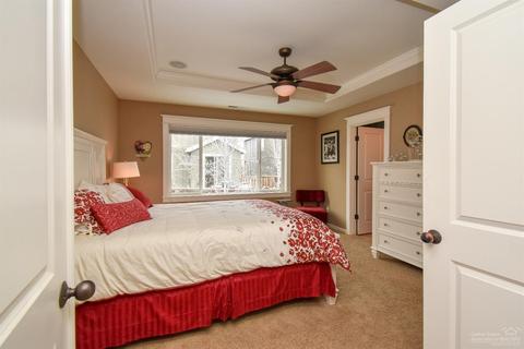 2833 NE Forum Dr, Bend, OR 97701 photo 11