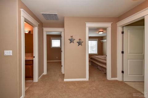2833 NE Forum Dr, Bend, OR 97701 photo 17