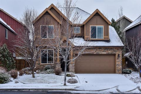 2833 NE Forum Dr, Bend, OR 97701 photo 1