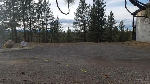 61601 Woodriver Dr, Bend, OR 97702 photo 3