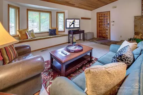 57712 Filbert Ln, Sunriver, OR 97707 photo 6
