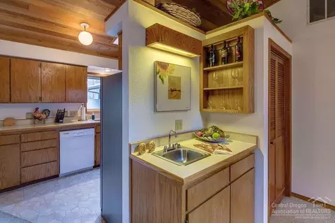 57712 Filbert Ln, Sunriver, OR 97707 photo 7