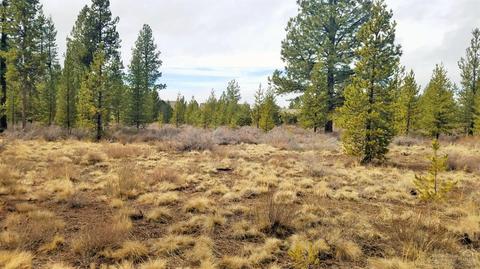 56499 Sunstone Loop, Bend, OR 97707 photo 9