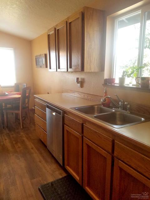 22221 Nelson Rd, Bend, OR 97701 photo 7