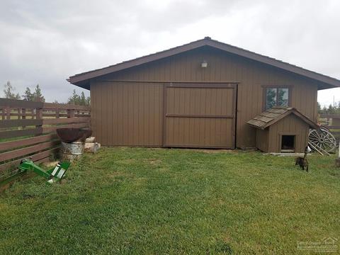 22221 Nelson Rd, Bend, OR 97701 photo 21