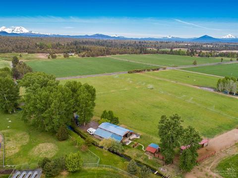 64850 Collins Rd, Bend, OR 97703 photo 6