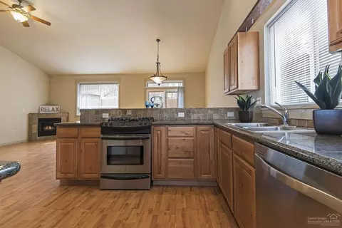 2913 NE Marea Dr, Bend, OR 97701 photo 9