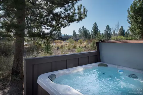 56550 Dancing Rock Loop, Bend, OR 97707 photo 18